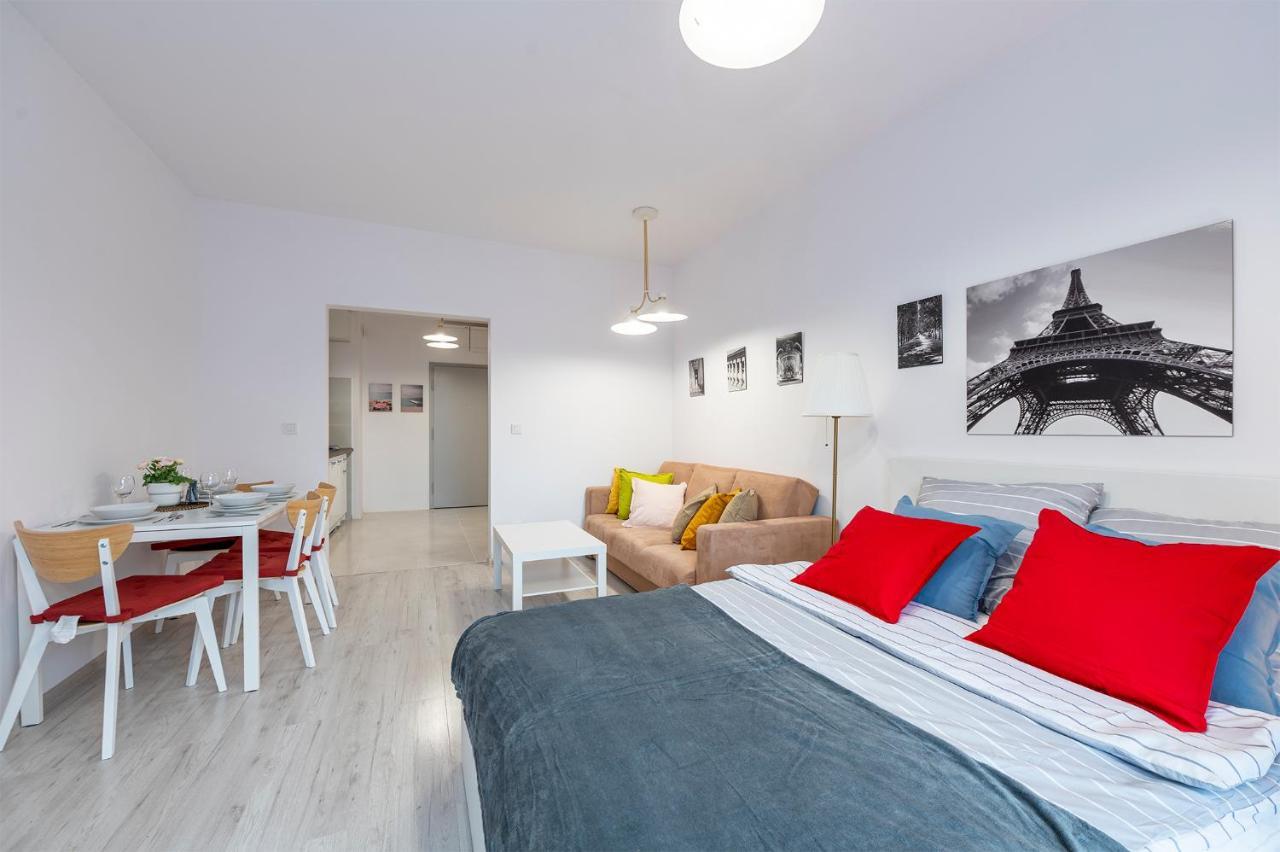 Luxury In City -3- Studio Bright & Secure Free Parking Łódź Exteriör bild